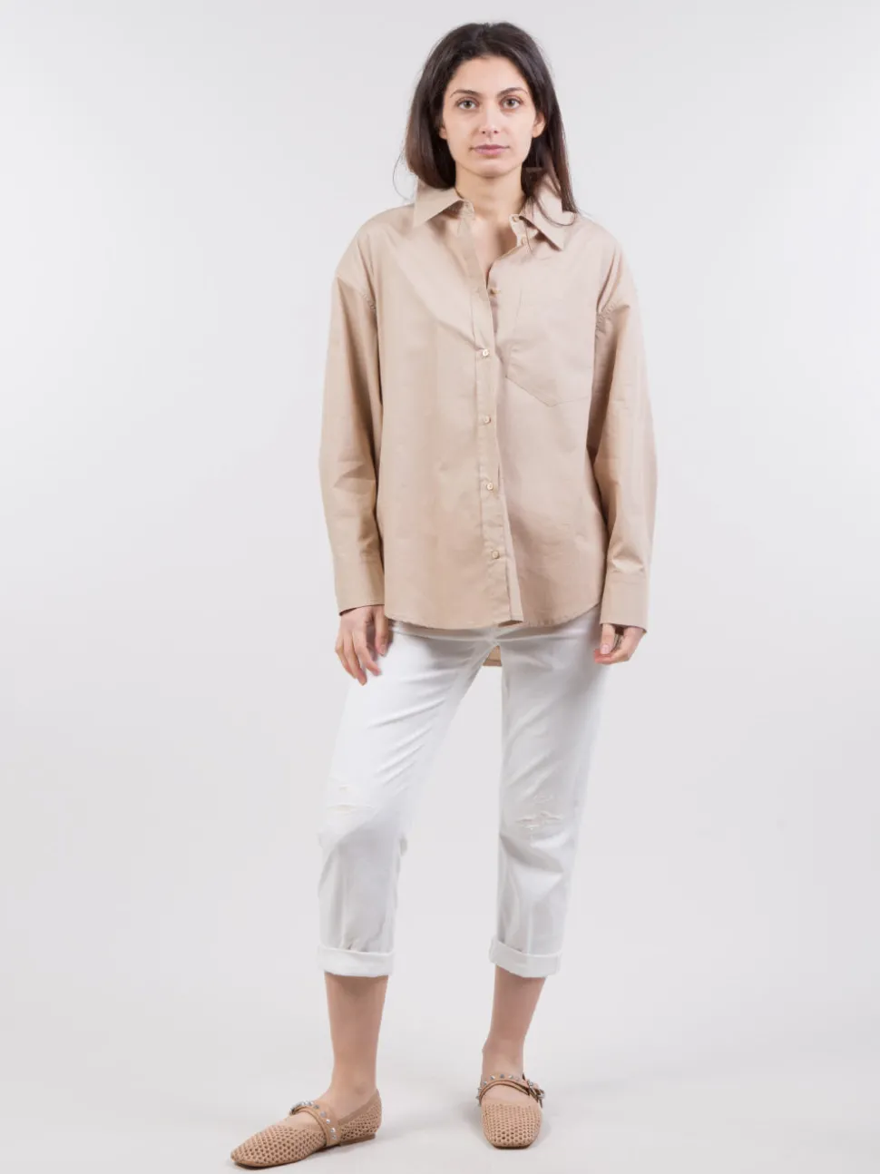 Camicia con ricamo