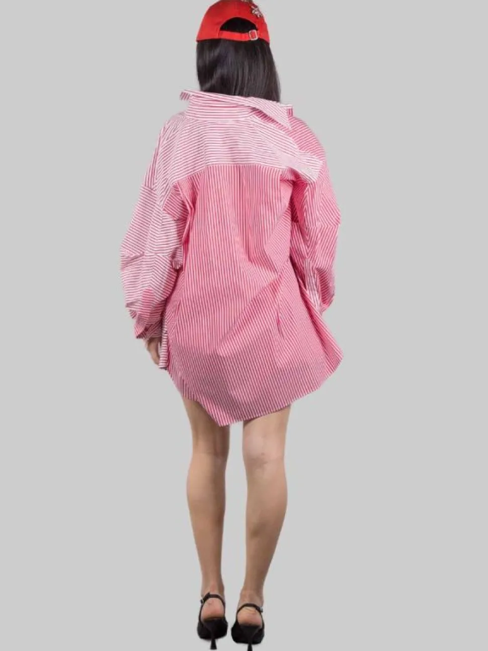 CAMICIA LUNGA OVERSIZE IN POPELINE A RIGHE BIANCHE E ROSSE