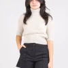 Dolcevita crop