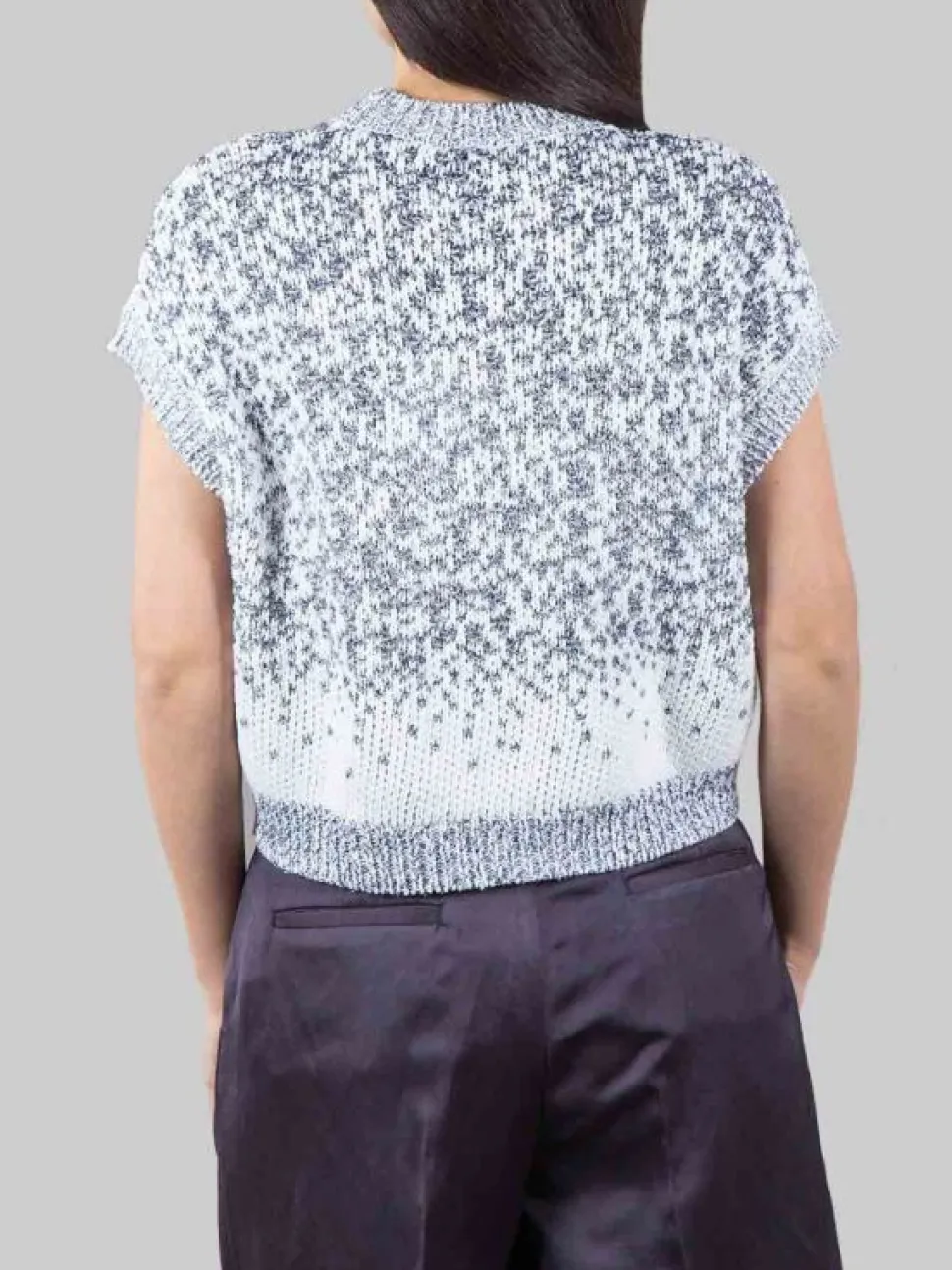 GILET GIROCOLLO BIANCO E BLU CON MICRO PAILLETTES RICAMATE