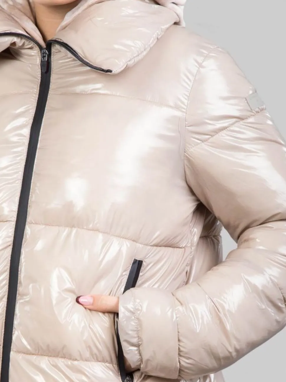 GIUBBETTO AMHERST IN TESSUTO RICICLATO EFFETTO GLOSSY