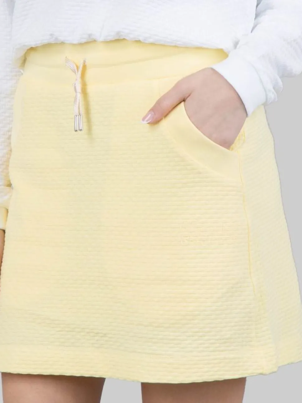 GONNA MINI GIALLA IN TESSUTO ELASTICIZZATO JACQUARD CON COULISSE IN VITA