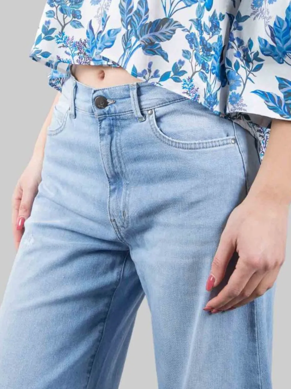 JEANS PALAZZO IN COTONE ELASTICIZZATO CON PICCOLE ROTTURE