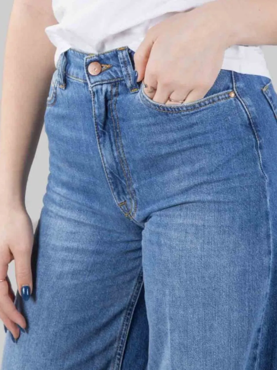 JEANS PALAZZO MODELLO 5 TASCHE LAVAGGIO MEDIO