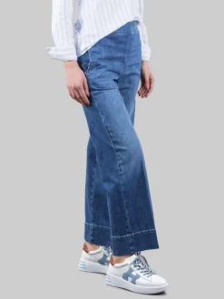 JEANS RELAXED IN COTONE ELASTICIZZATO CON ELASTICO IN VITA