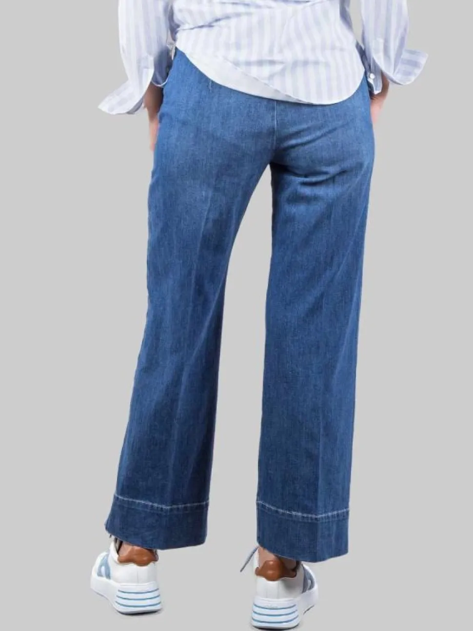 JEANS RELAXED IN COTONE ELASTICIZZATO CON ELASTICO IN VITA