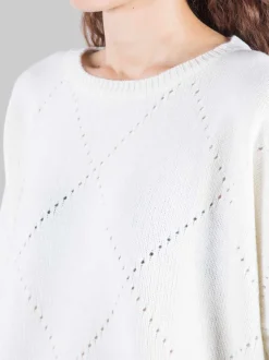 Maglia con forature
