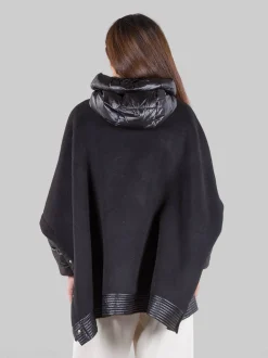 Mantella con cappuccio