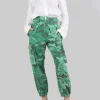 PANTALONI CARGO IN COTONE STAMPA MILITARE CON BORCHIE E STRASS