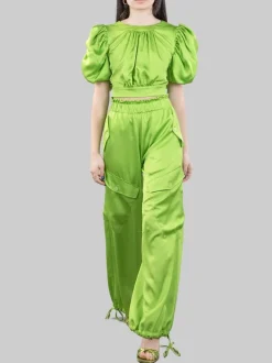 PANTALONI CARGO IN RASO VERDE CON ELASTICO IN VITA E TASCONI