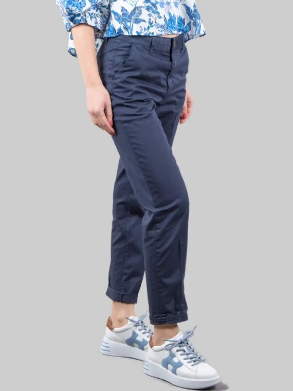 PANTALONI CHINO A SIGARETTA IN COTONE ELASTICIZZATO BLU SCURO