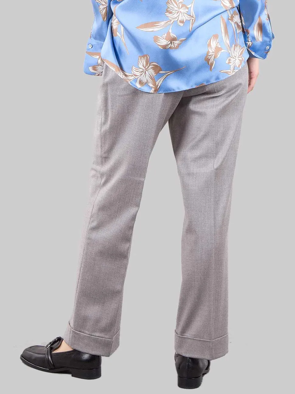Pantaloni con risvolti