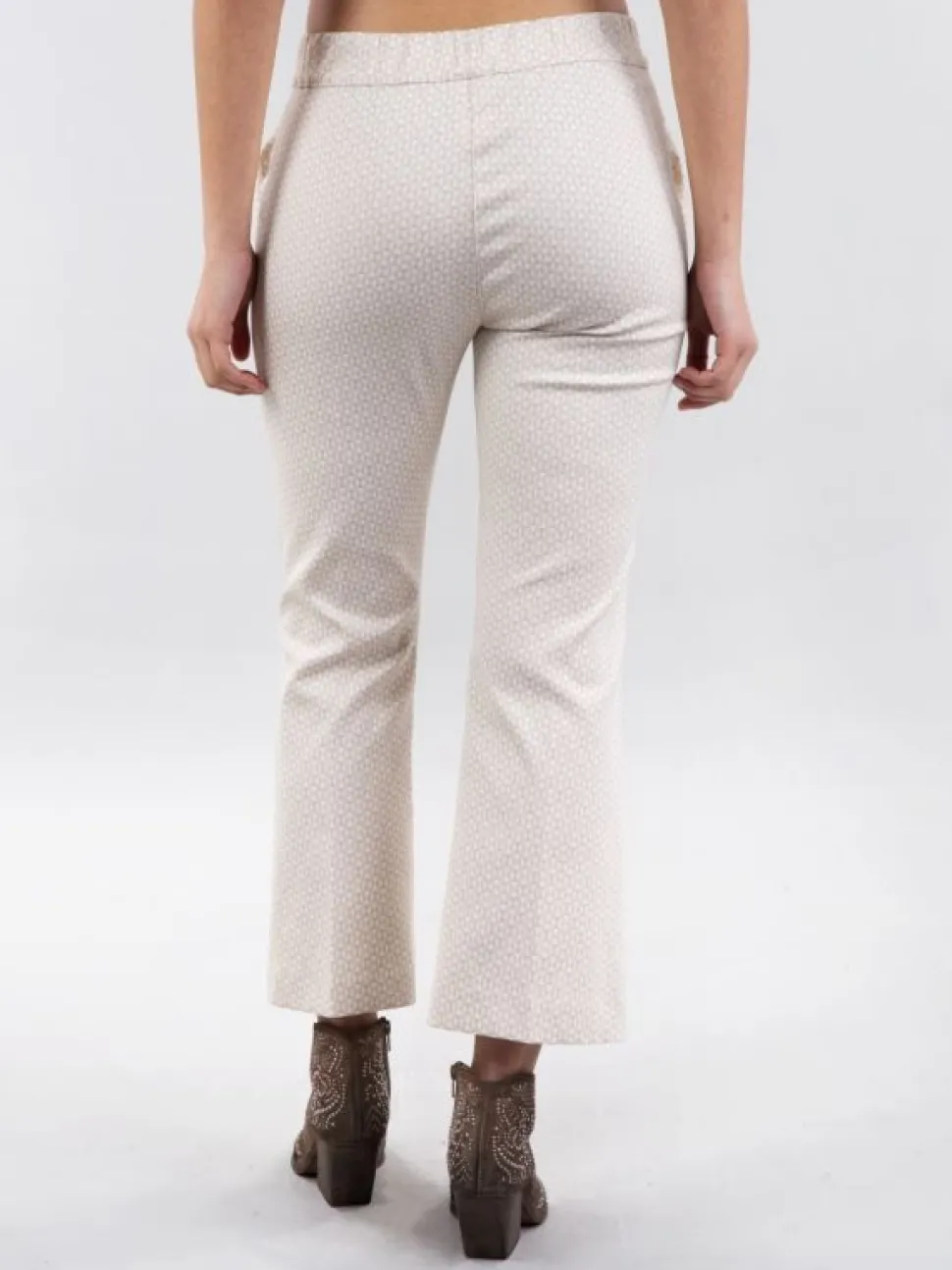 PANTALONI FLARE A FANTASIA JACQUARD CREMA E BIANCO