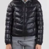 PIUMINO CON CAPPUCCIO IN NYLON TECNICO LUCIDO