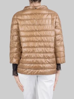 PIUMINO CORTO CAMMELLO MODELLO CAPPA IN NYLON ULTRALEGGERO