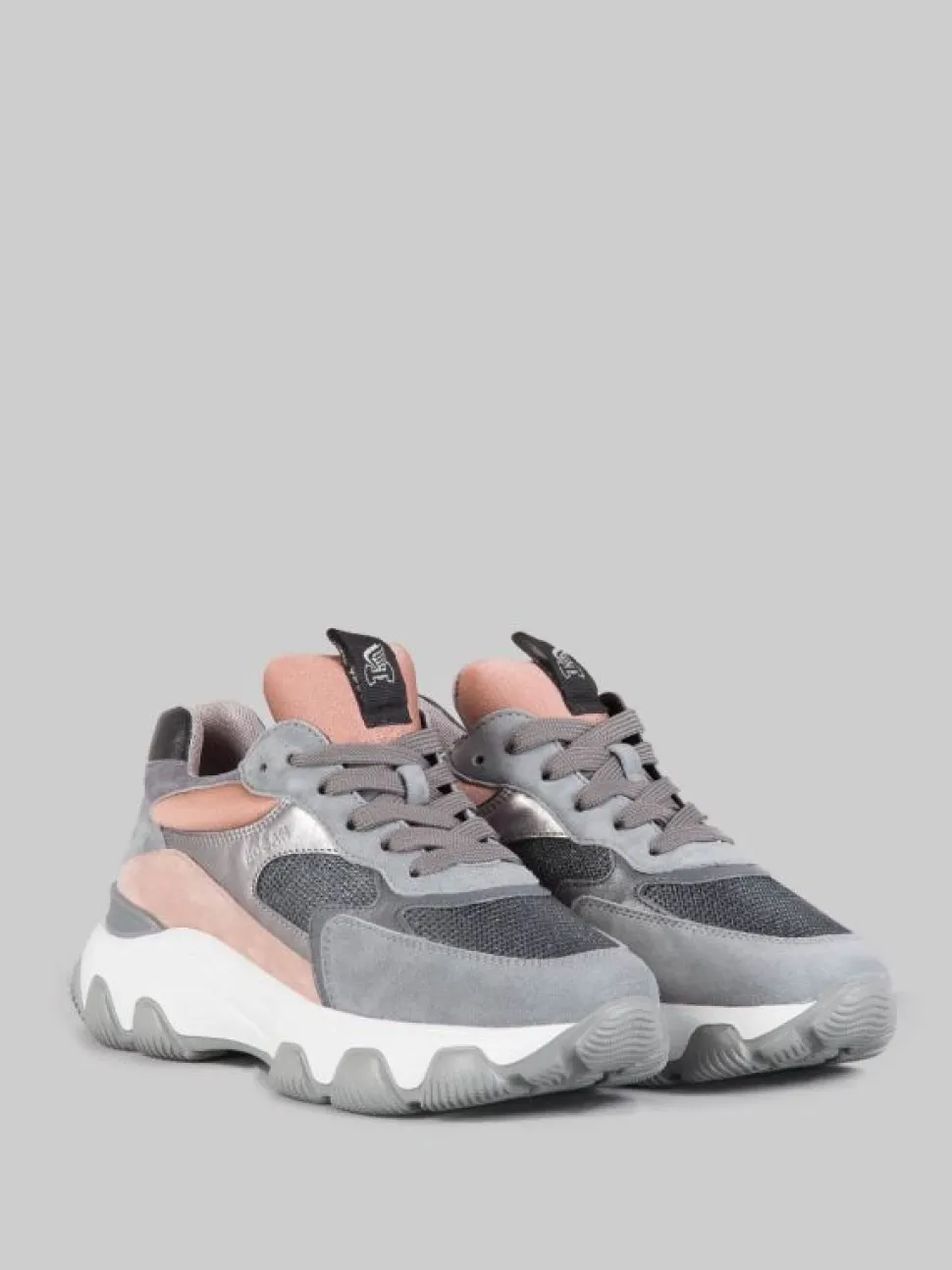 SNEAKER HYPERACTIVE IN PELLE LAMINATA, SUEDE E RETE TECNICA CON GLITTER